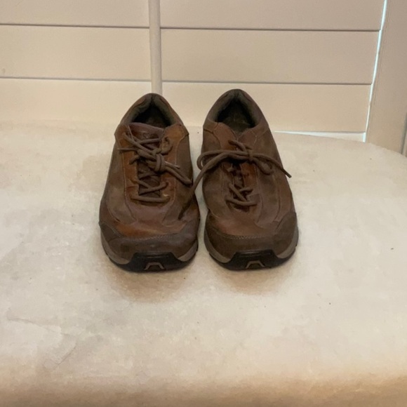 Rockport Brown Oxfords Comfortable Cushioned Sole - Picture 1 of 8